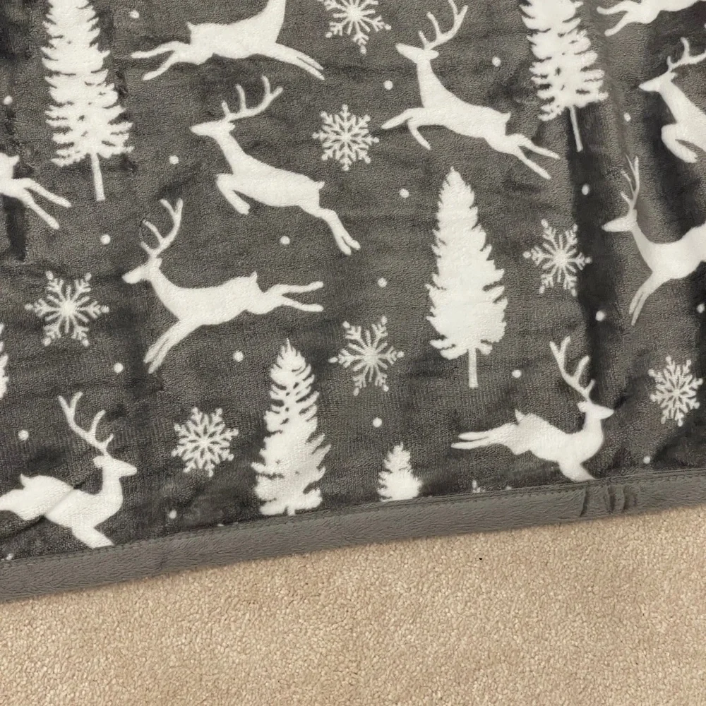 Home Reflections Gray White Christmas Tree Reindeer Throw Blanket